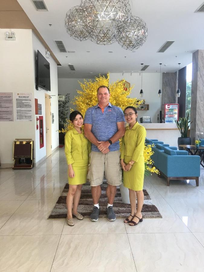 Cordial Beach Hotel Da Nang Exteriör bild